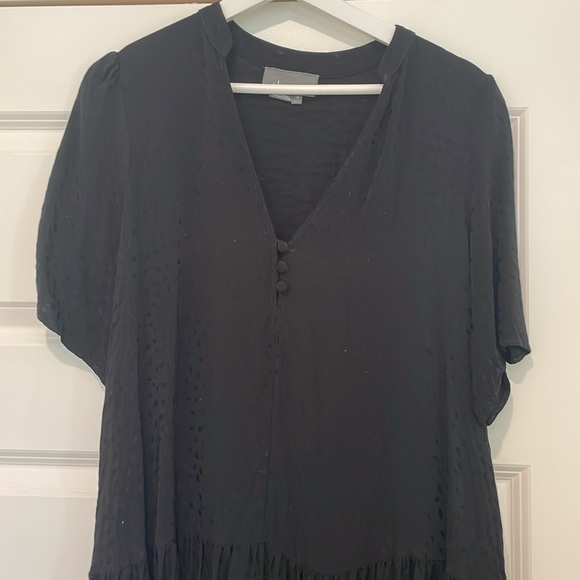 Black dress - Picture 2 of 2